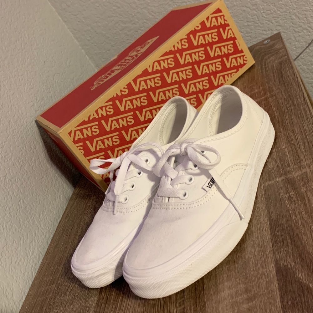 Women’s Authentic Vans